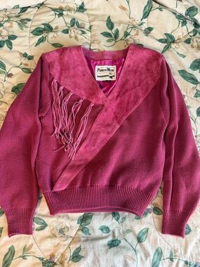 VINTAGE Pioneer Wear Women's Raspberry Pink V-Neck Sweater with Suede-Trim